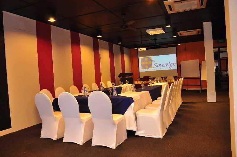 The Sovereign Hotel Colombo Exterior photo