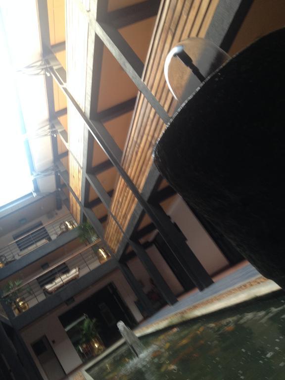 The Sovereign Hotel Colombo Exterior photo